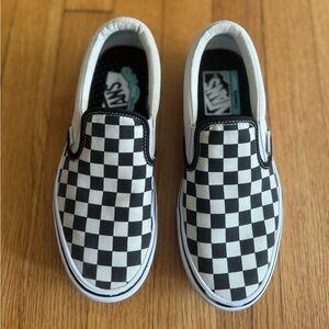 Classic Vans Checkerboard Slide, Men's/Boys 5, Women's 6.5. Very good condition